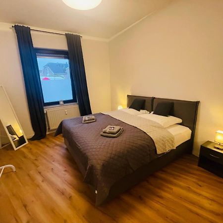 Modern * Gemuetlich * Nespresso * Terrasse * Netflix Apartment Дуйсбург Екстериор снимка