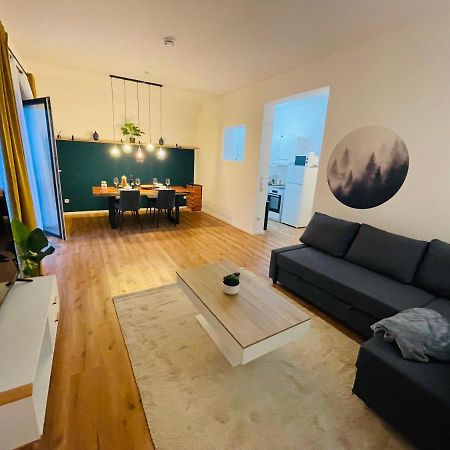 Modern * Gemuetlich * Nespresso * Terrasse * Netflix Apartment Дуйсбург Екстериор снимка