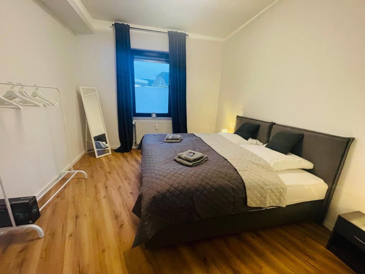 Modern * Gemuetlich * Nespresso * Terrasse * Netflix Apartment Дуйсбург Екстериор снимка