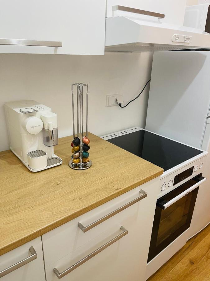 Modern * Gemuetlich * Nespresso * Terrasse * Netflix Apartment Дуйсбург Екстериор снимка